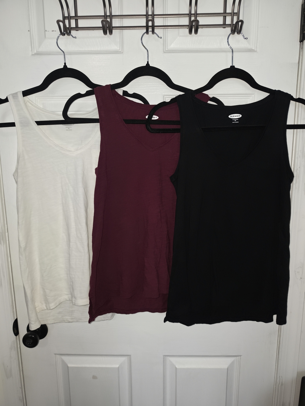 Old Navy Three-Pack Women’s V-Neck Tank Tops - Black, Burgundy & Cream